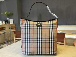 Picture of Burberry Handbags _SKUfw204244195fw